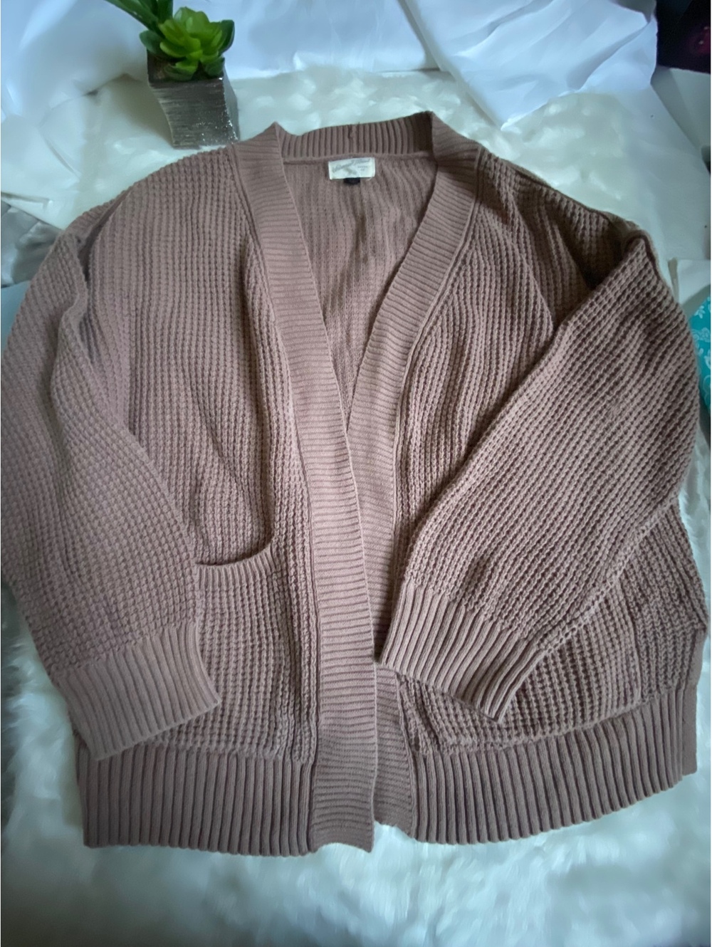 Universal Thread Women's Large Mauve Knit Cardigan Sweater
